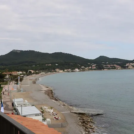 Chanteplage 2* Saint-Cyr-sur-Mer
